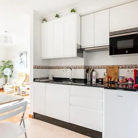 Soleado Y Silencioso - Garaje- A 17 Min Andando Del Centro De Διαμέρισμα *